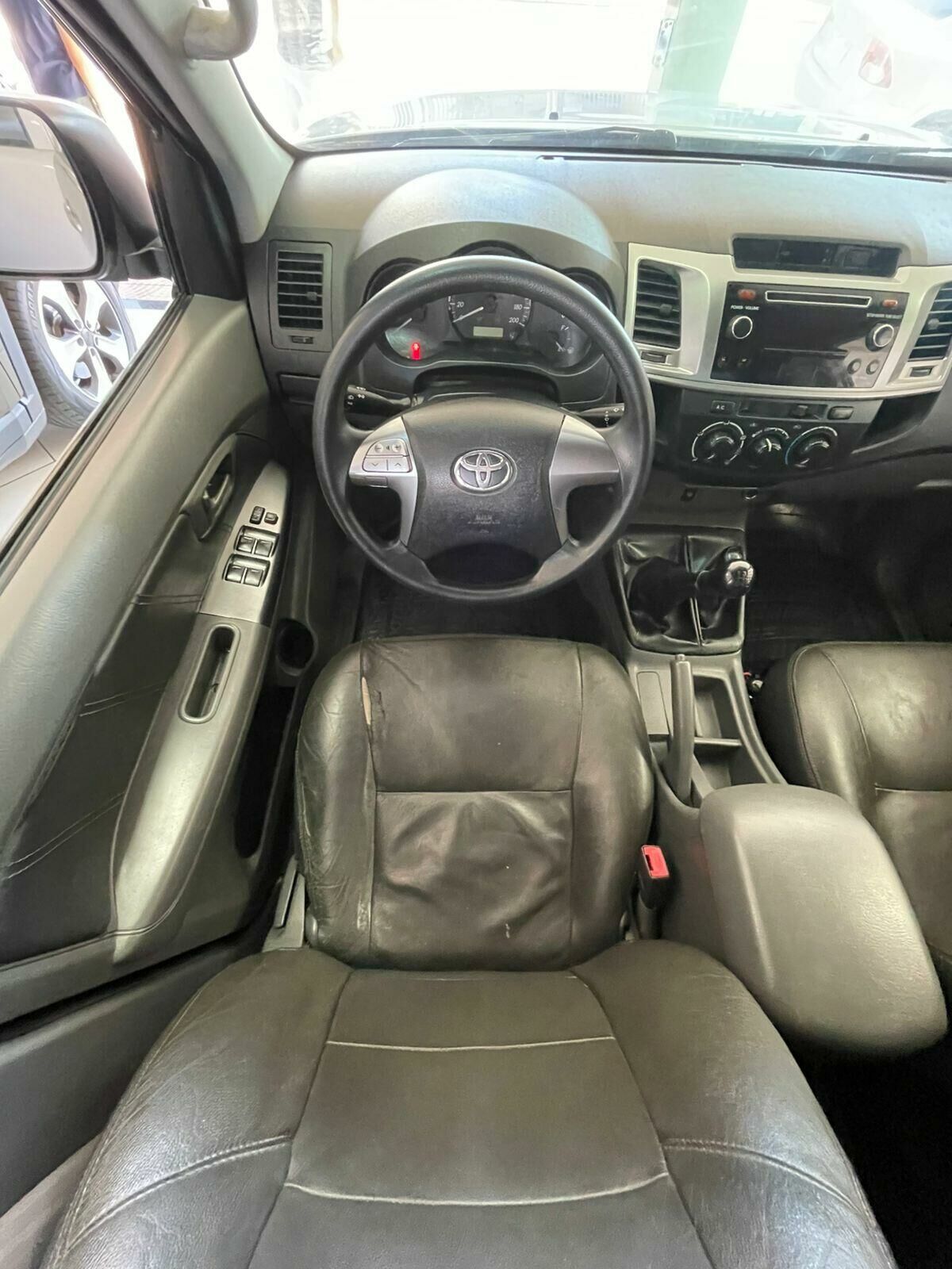 Imagem do veículo  TOYOTA HILUX CD 4X4 STD